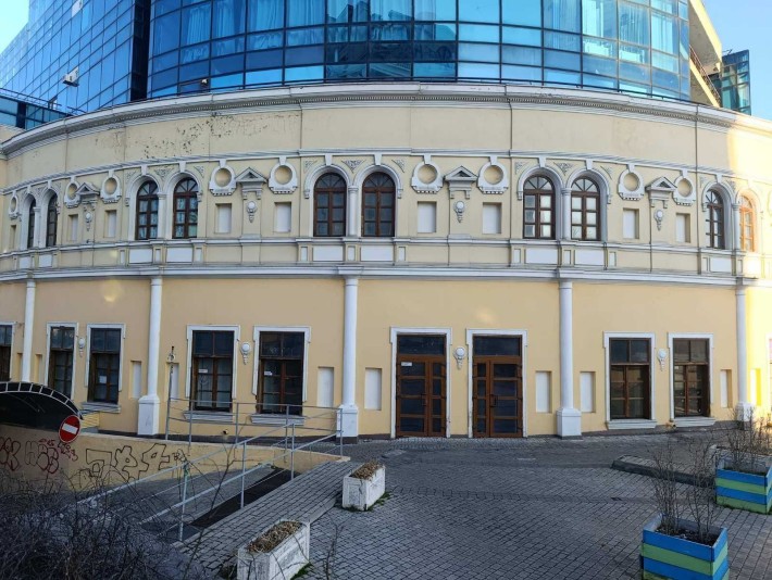 Продажа магазина в ТЦ "Афина" - фото 1