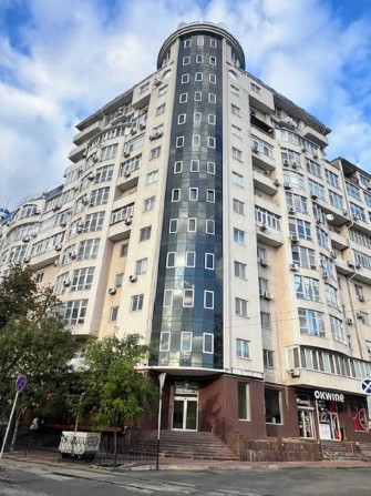 Продается офис на Французском бульваре, Музкомедия - фото 1