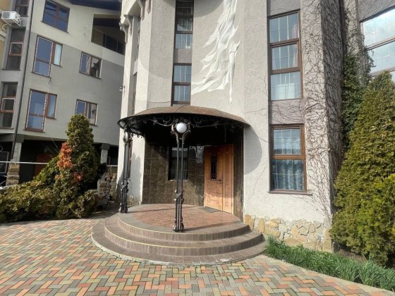 400$/м2!продам готель,до пляжу 700метрів,18 номерів,2 басейн,кафе