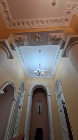 Ивестируйте в статус и историю Одессы | Офис - Резиденция 178 м2 в памятнике Архитектуры Центр Одесс - фото 1