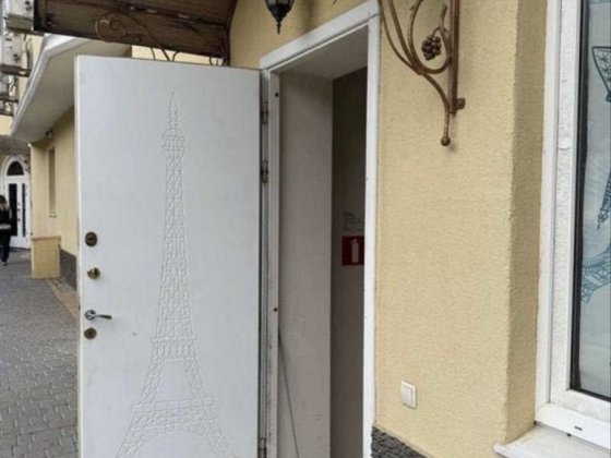 Продам фасадное помещение 195,1 м², Французский бульвар. Идеальное место для кофейни, фитнеса или от Одеса