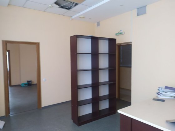 Продам офісно-торгівельні приміщення Харьков