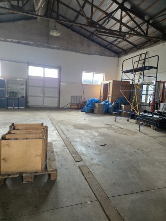 Продаж виробничої бази,земля 2.2 га землі - фото 1