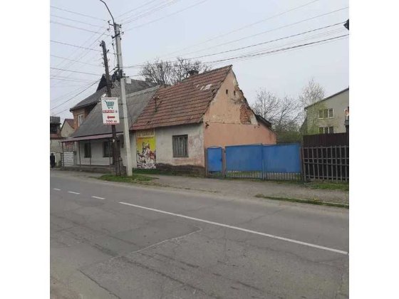 Нежитлові приміщення, 50 кв. м, вул. Ірпінська (Шапошнікова), 13 Тячів