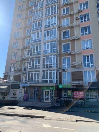 Фасадне комерційне приміщення від власника - фото 1