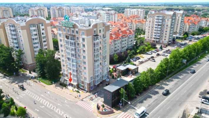Продаж комерційного приміщення 84 м2 в ЖК Петрівський квартал - фото 1