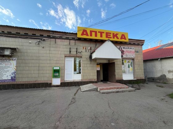 Продаж комерційного фасадного приміщення в місті Яготин 108 м2