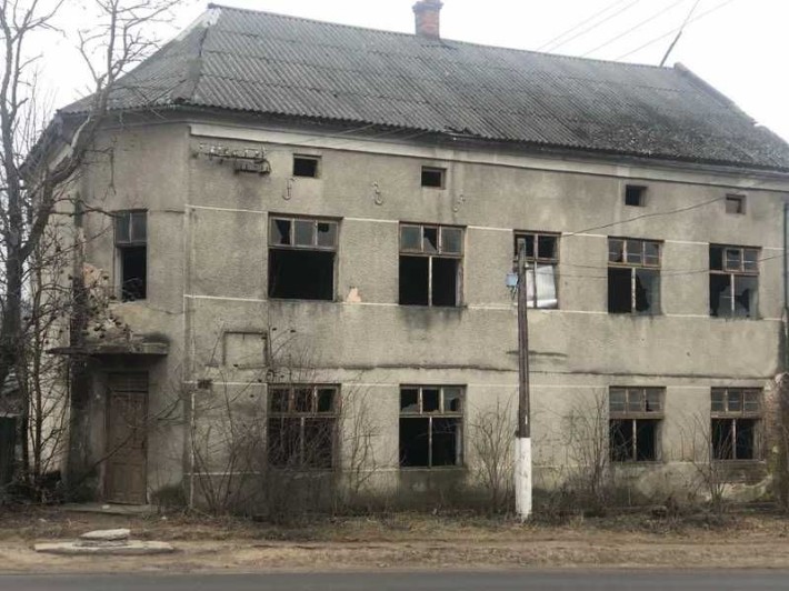 ПРОДАЖ - Нежитлова будівля, загальною площею 363,6 кв.м. м. Теребовля - фото 1