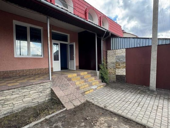 Продам комерційне приміщення в м. Волочиськ Волочиськ