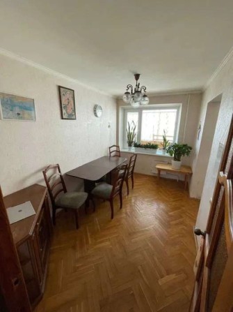 Продаж 3-к квартири вул. Левка Лук'яненка 13а - фото 1