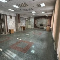 Оренда комерційного приміщення червона лінія з окремим входом вул. Воскресенська 17 а Днепр