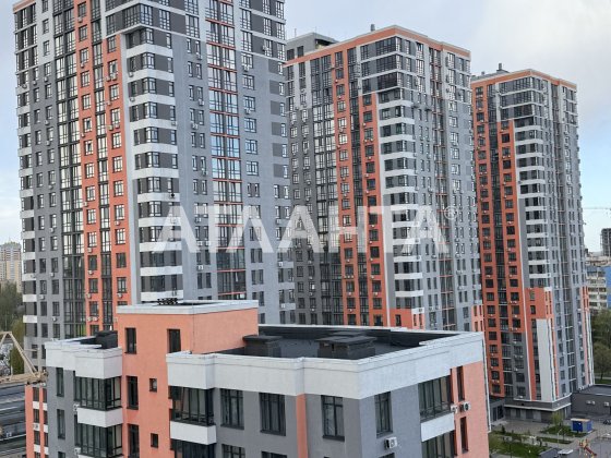 Однокімнатна квартира Оболонь ЖК Бережанский Киев