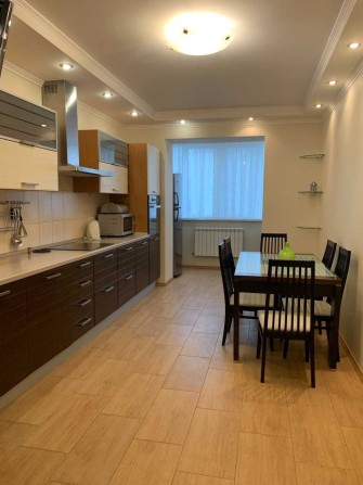 Продаю 3-кімнатну квартиру - фото 1