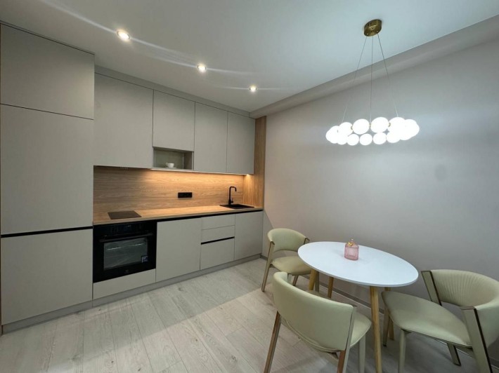 БЕЗ КОМІСІЇ | 5 поверх | 1-к квартира 41 м² з ремонтом та технікою | ЖК Нова Англія | Лінкольн - фото 1