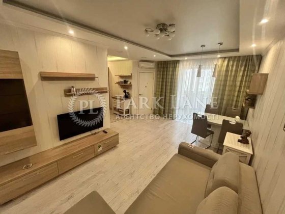 Продаж 2-кім 68 м2 квартира з євроремонтом Каховська поруч Аболмасова Комбінатна Лівобережна Київ
