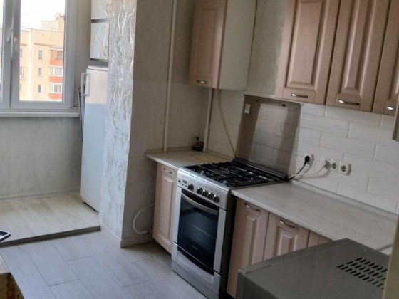 Продам 3к квартиру Деснянський Троєщина