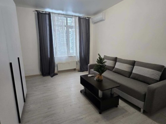 ТОП! Продаж 1-кімнатної квартири 41м2 з євро-реомнтом в ЖК Кришталеві Джерела Київ