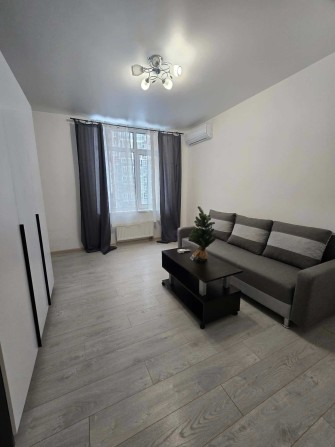 ТОП! Продаж 1-кімнатної квартири 41м2 з євро-реомнтом в ЖК Кришталеві Джерела - фото 1
