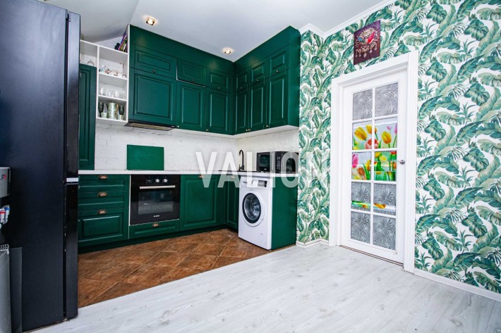 Продаж стильної квартири в ЖК ROYAL HOUSE, вул. Гуляницького 44/1, метро Іподром - фото 1