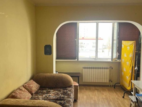 Оболонський проспект, 2а. Метро Обололь 3 хвилини пішки. Київ
