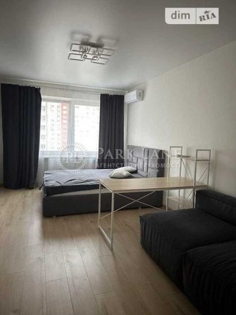 Продаж 1к. квартири, Чавдар Єлизавети 34, ЖК Патріотика, Дарницький р-н - фото 1