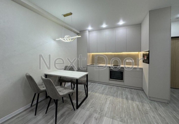 Продажа 1-кімн. квартири в Києві, 41 м², 5 поверх - фото 1