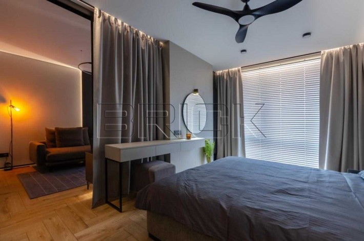 У продажу затишна квартира 57 м2 Новий Автограф метро Дарниця - фото 1