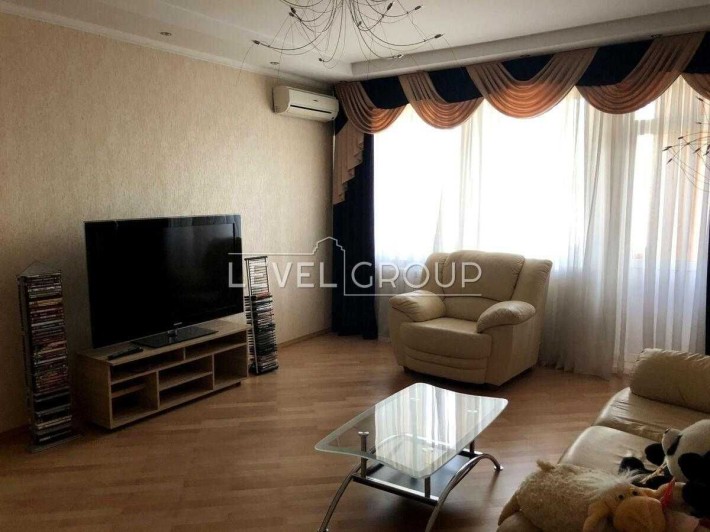 Продаж квартири Осокорки Бажана 14 Без комісії для покупця - фото 1