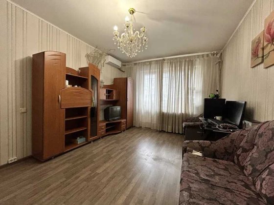 Продаж 2к квартири Оболонський район, вул. Прирічна 17Г поруч метро Героїв Дніпра та Мінська, Оболон