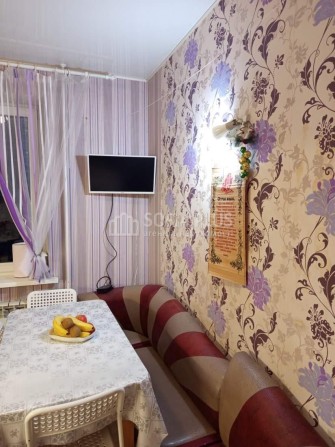 Без комісії, срочно! 2к, Червоної Калини 7А, недорого - фото 1