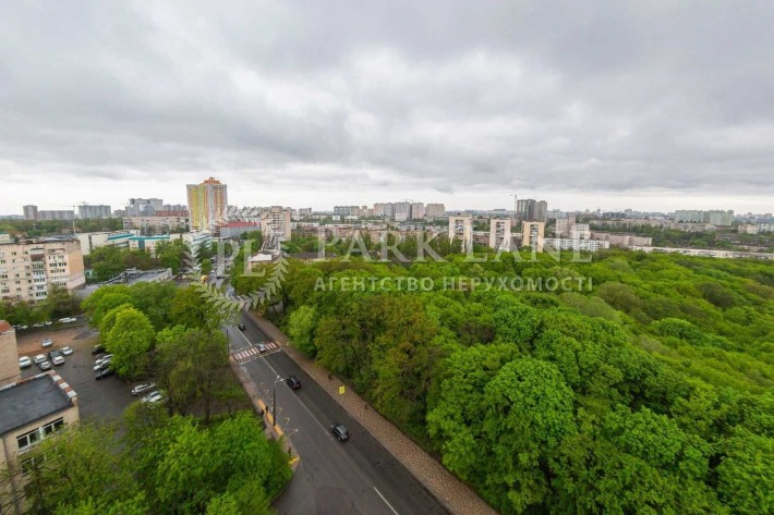 Продаж 3к кв з ремонтом Героїв Оборони Голосіївська Васильківська Без% - фото 1