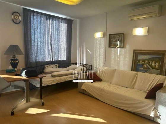 Продаж 3-кімнатної квартири Голосіївський р-н, вул. Саперно-Слобідська,22 Київ