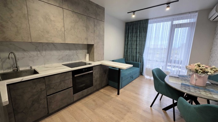 Продаж 2-к квартири 52 м2 | вул. Академіка Заболотного 1Б | ЖК Метрополіс | Відео огляд - фото 1
