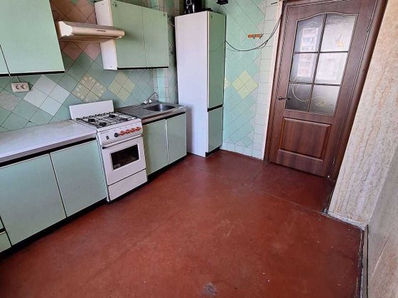 Продаж 3к квартири,  Каштанова, 8 Київ
