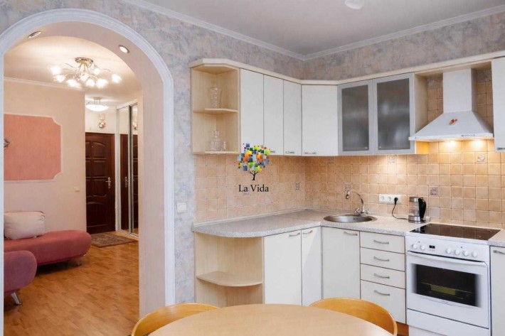 Без % Продаж 2 к. квартири Володимира Івасюка 43г - фото 1