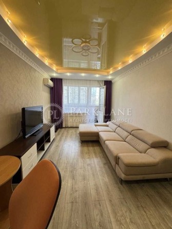 Продаж 2к квартири, Оболонський р-н, Озерна 16 - фото 1