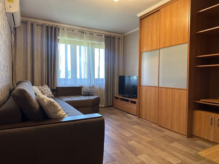 Без комісії. Продаж 1к. квартири 36 м2 на Оболонському проспекті 27-А. Метро Мінська - поруч - фото 1