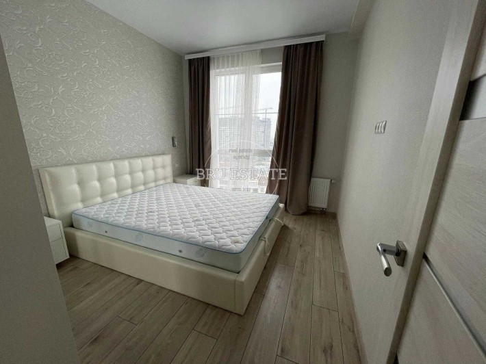 Продам 1к квартиру ЖК Нова Англія вул. Михайла Максимовича 24 - фото 1