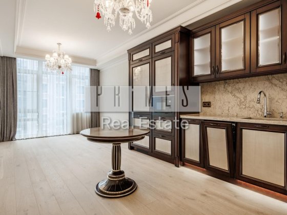 Продажа 2к квартиры 82м2, ЖК Бульвар Фонтанов, ул. Саперное поле, 3