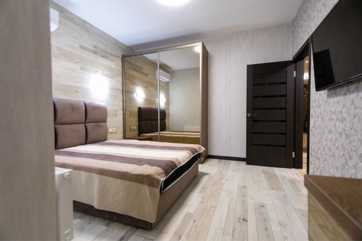 Без Комісіі. Продам 2к 46м в ЖК Чикаго з Орендарем - фото 1