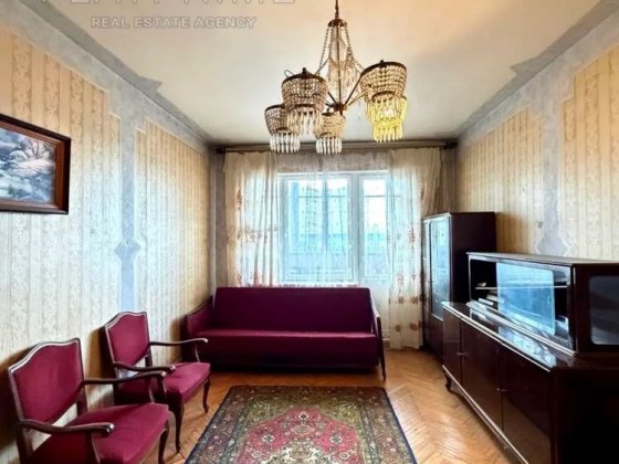 Продаж 2-к квартира метро Теремки вулиця Лятошинського