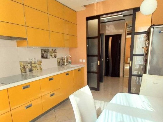 Продам  2 -к квартиру в ЖК Комфорт Таун Київ
