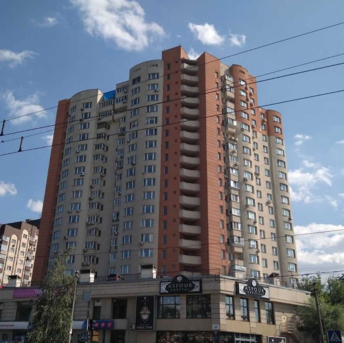 Видова квартира з ремонтом пр. В.Лобановського 126Г, метро Деміївська - фото 1