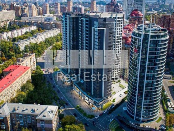 Продаж 1к квартири, 	ЖК Maxima Residence, вул. Коновальця Євгена, 30