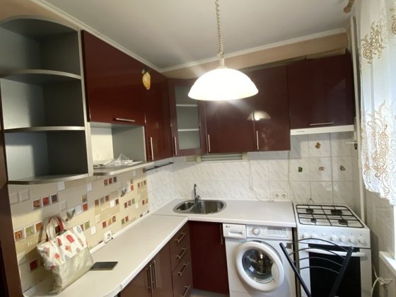 Продаж 1к квартири в Оболонському р-ні, вул. Вишгородська, 30м2 Київ