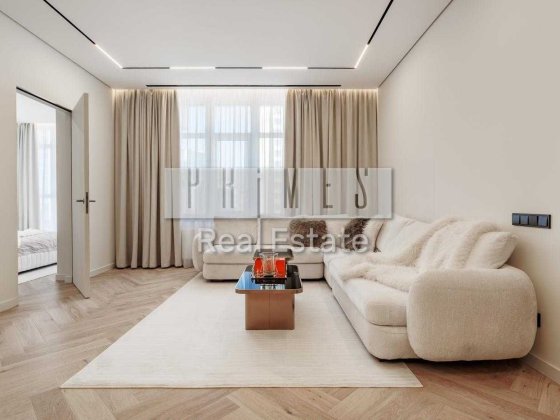 Продажа 4к квартиры 125м2, ЖК Новопечерские Липки, ул. Верхогляда, 11