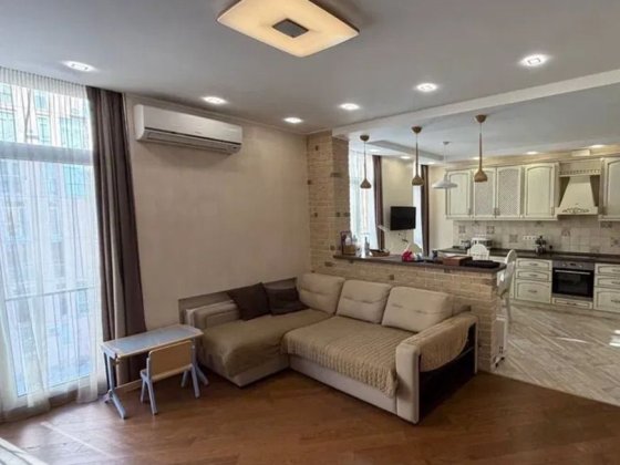 Продаж квартири Регенераторна 4 корпус 13 Комфорт таун Київ