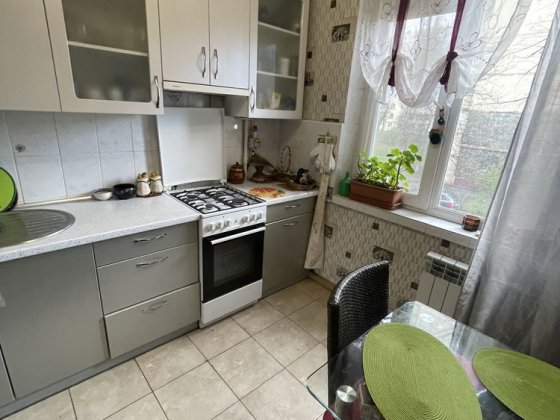 Продаж Теремки-2, вул. Дмитра Луценка, 5 приємна 3 к.кв.