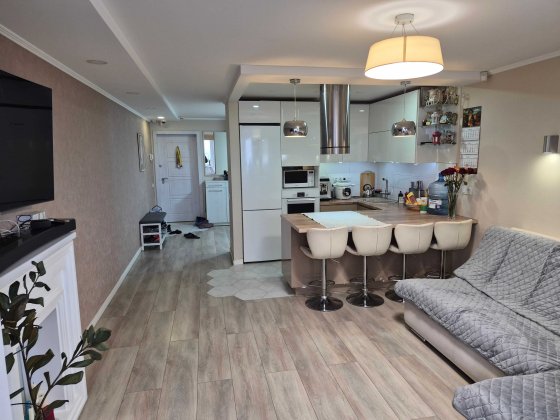 Продам 3к,  вул. Азербайджанська, 16/1, сучасний ремонт. Киев