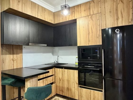 Продам 2к квартиру ЖК Східна Брама метро Бориспільська Київ